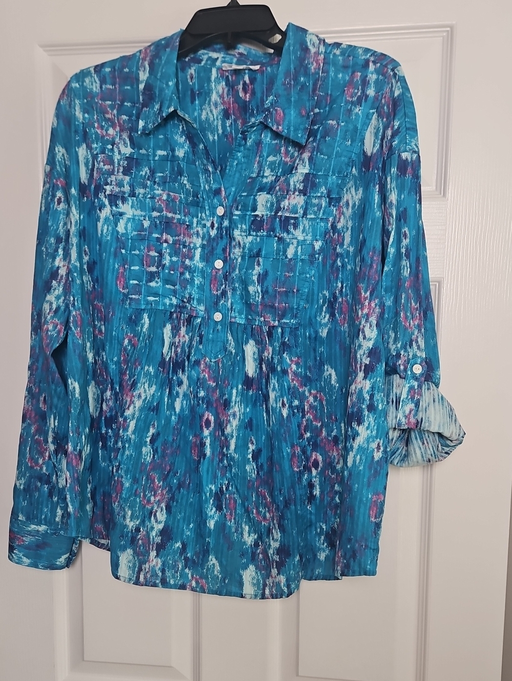 Westbound Long Sleeve Collared Partial Button Relaxed Tunic: Turquoise Monet: XL